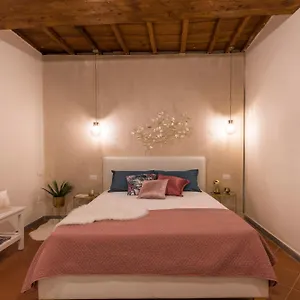 Montebello New , Florencia Italia